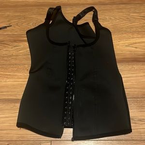 Black small waist trainer